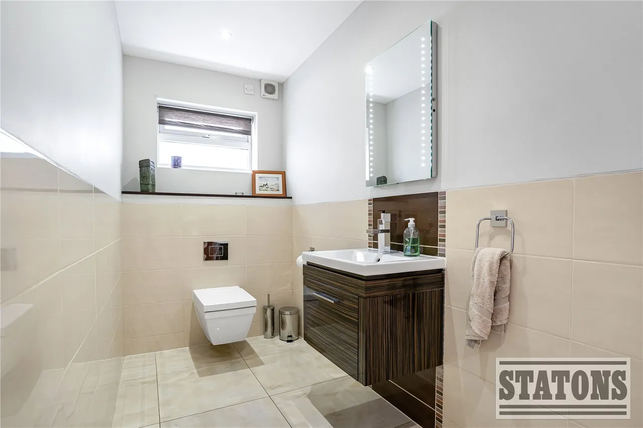 Parkgate Crescent, Hadley Wood, EN4 0NW, photo 33