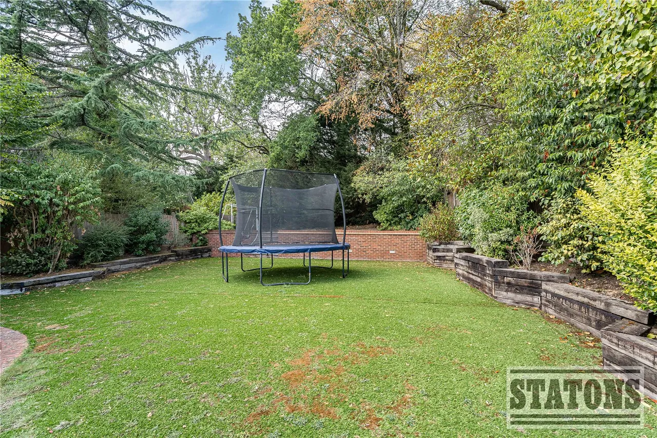 Parkgate Crescent, Hadley Wood, EN4 0NW, photo 39