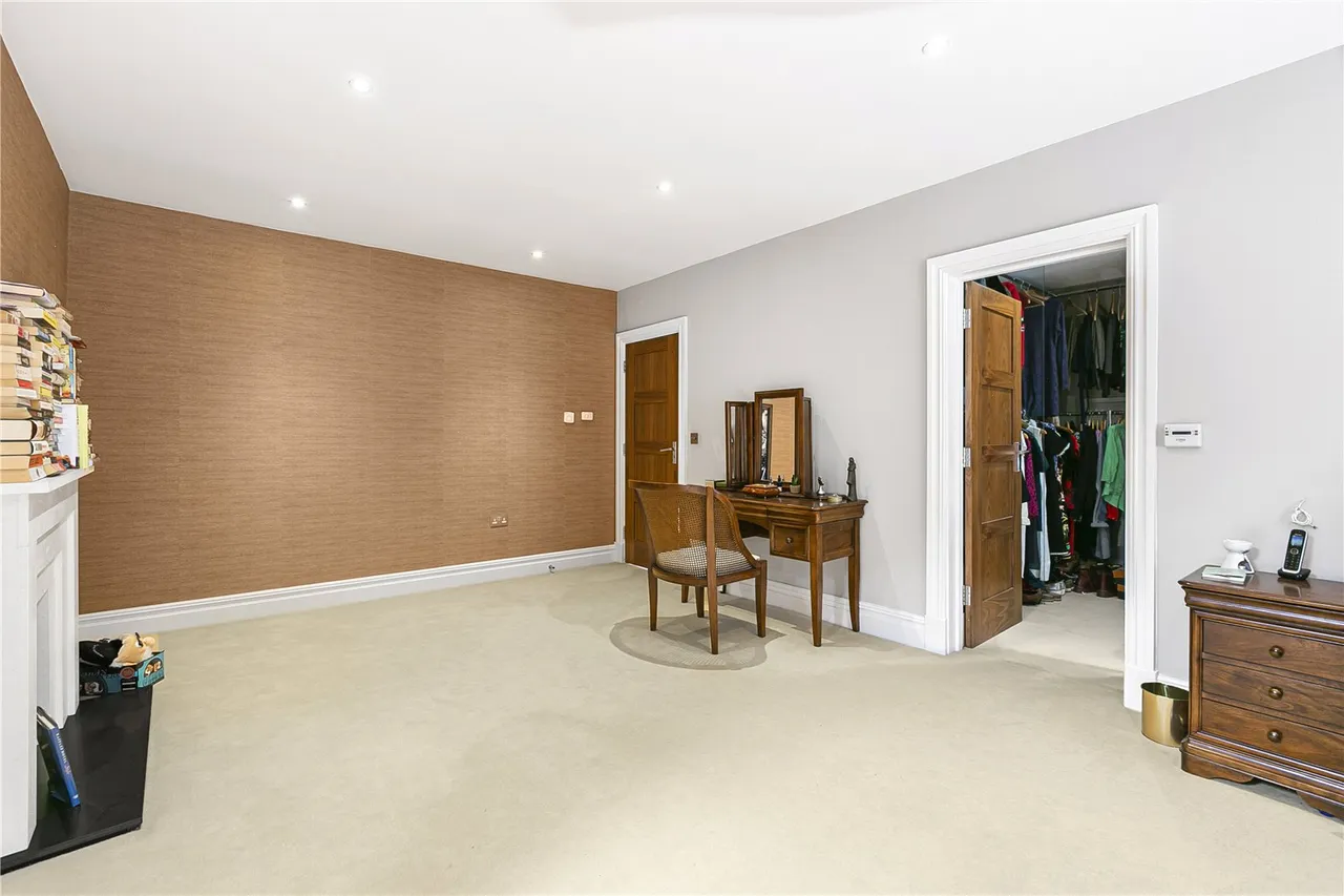 Parkgate Crescent, Hadley Wood, EN4 0NW, photo 25