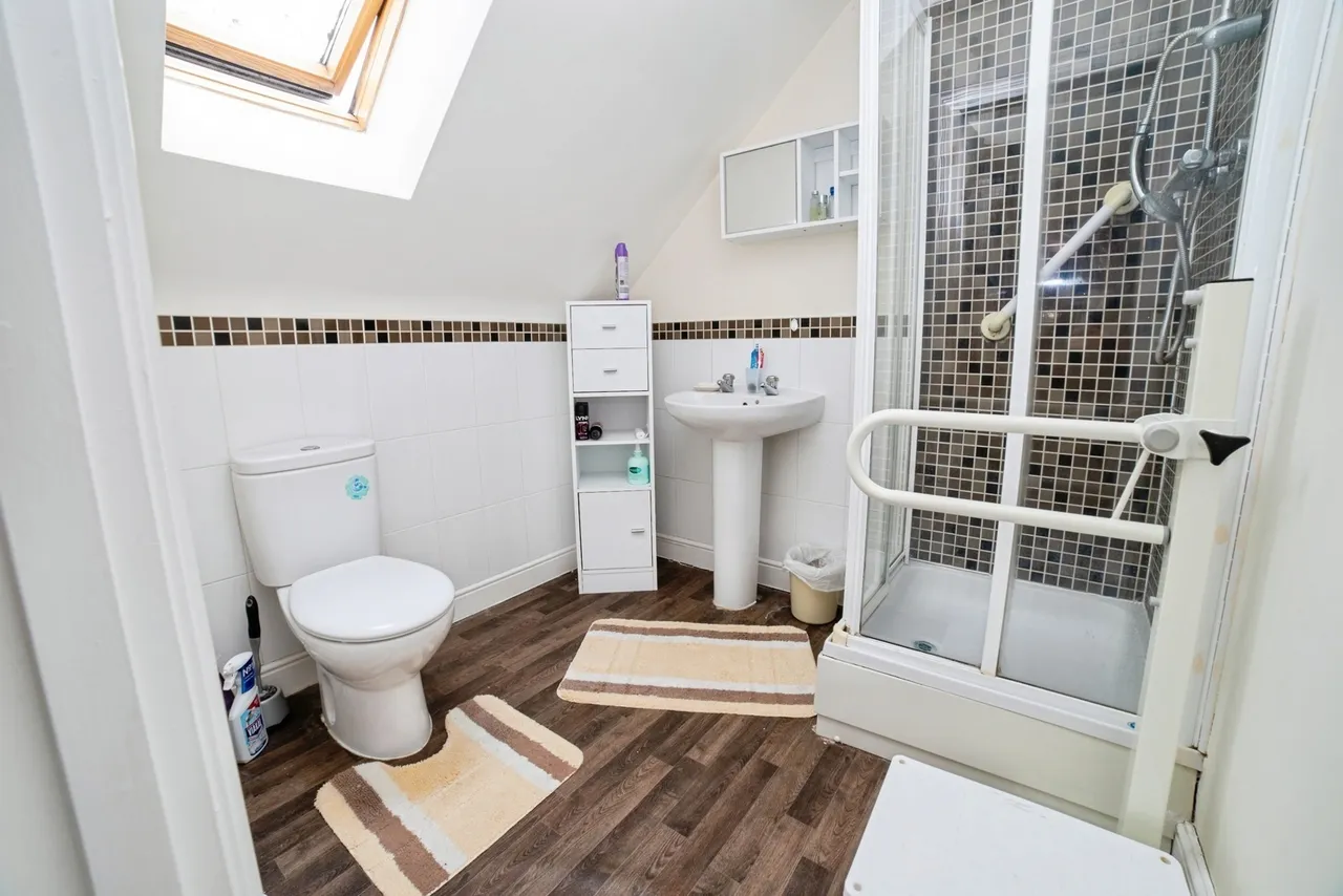 New Terrace, Pleasley, NG19, photo 14