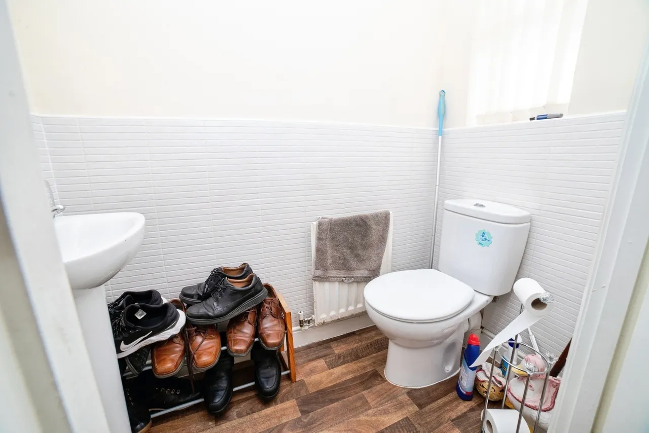 New Terrace, Pleasley, NG19, photo 22