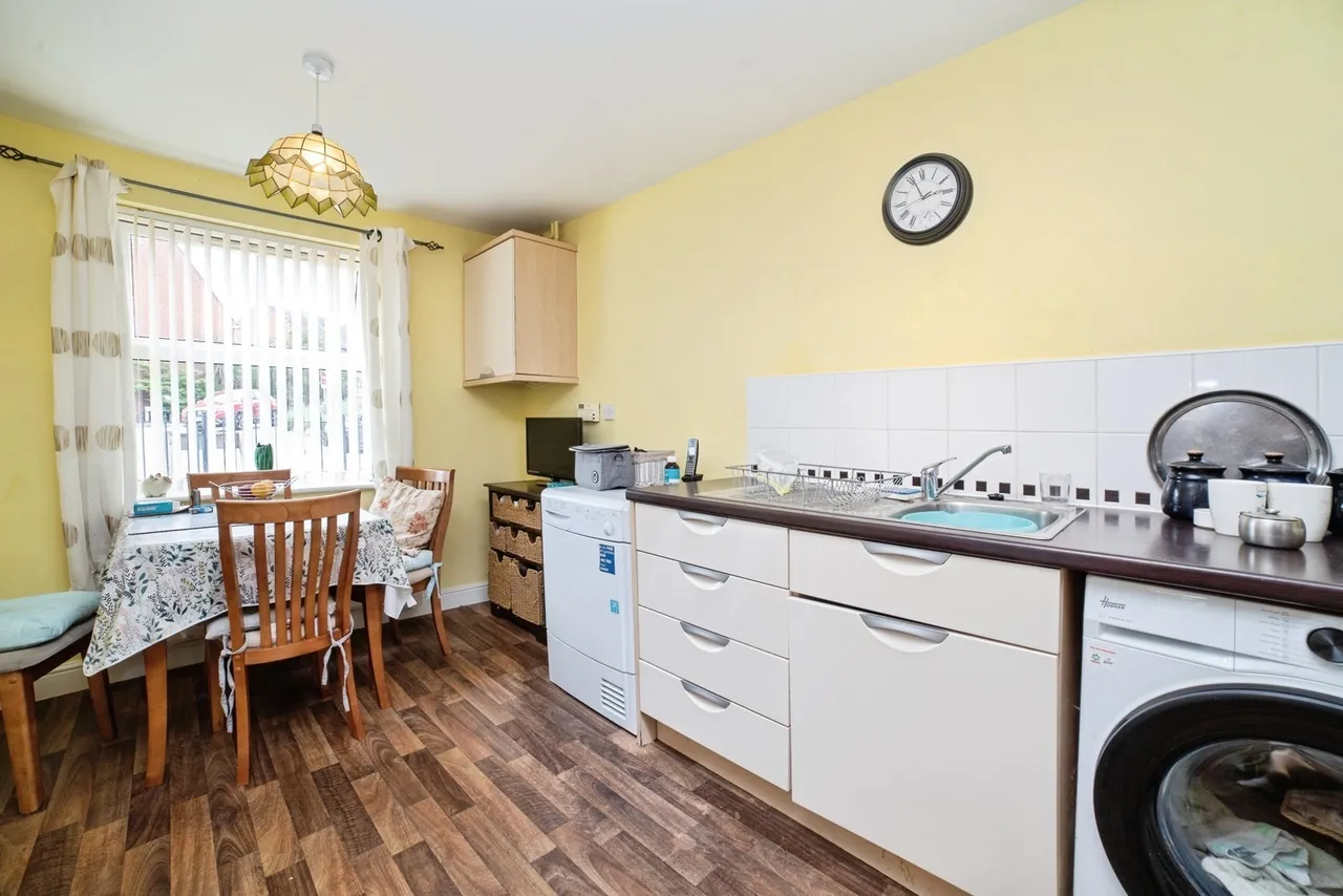 New Terrace, Pleasley, NG19, photo 8