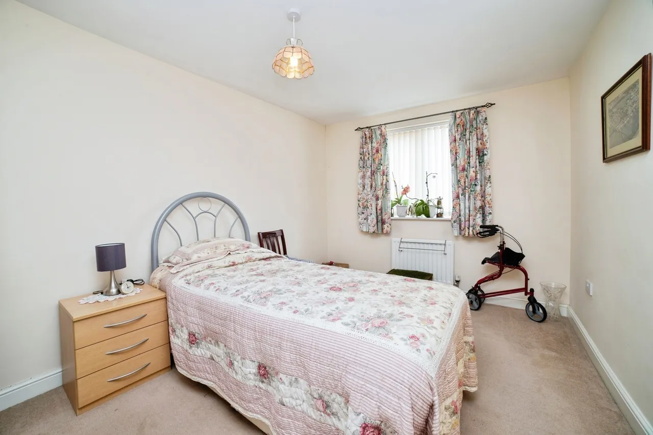 New Terrace, Pleasley, NG19, photo 15