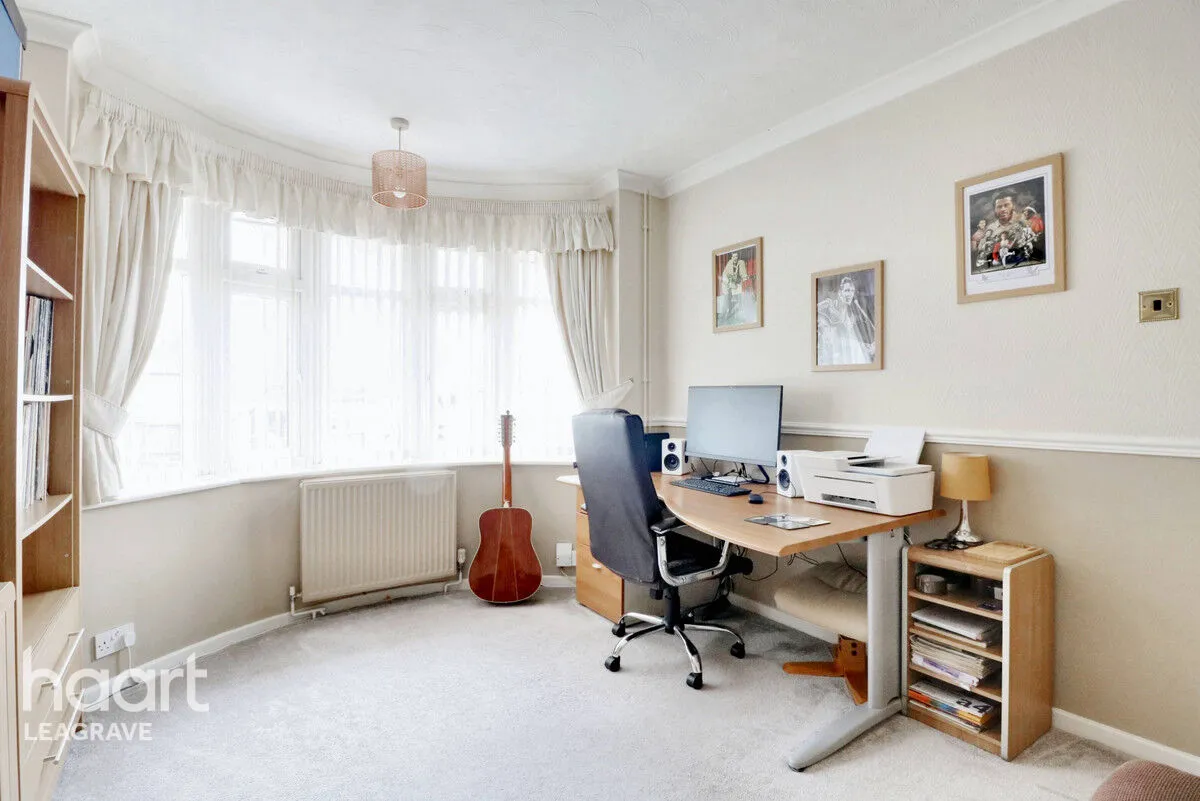 Challney Close, Luton, LU4, photo 17