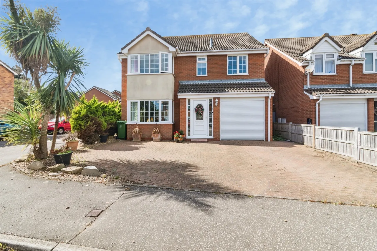 4 bed house for sale — Gondree, Carlton Colville, Lowestoft