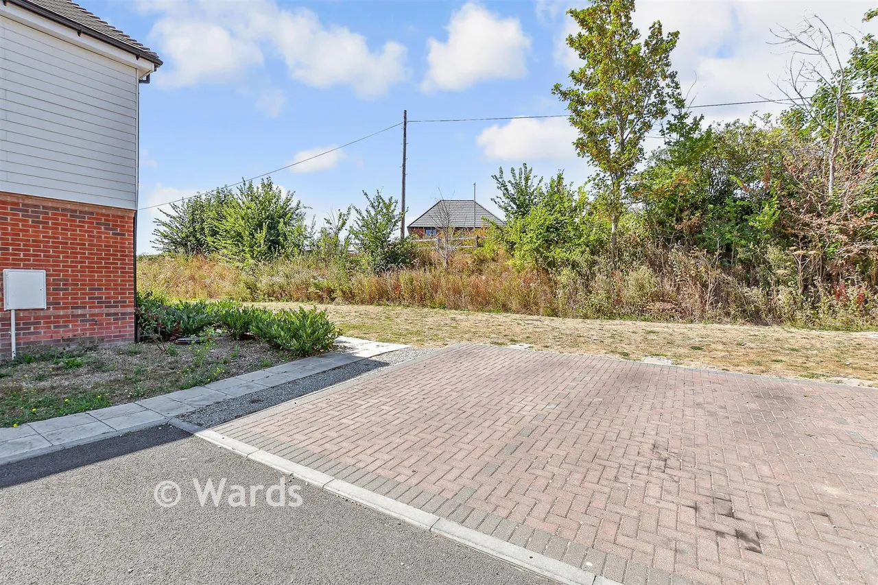Harvey Drive, Faversham, ME13, photo 9