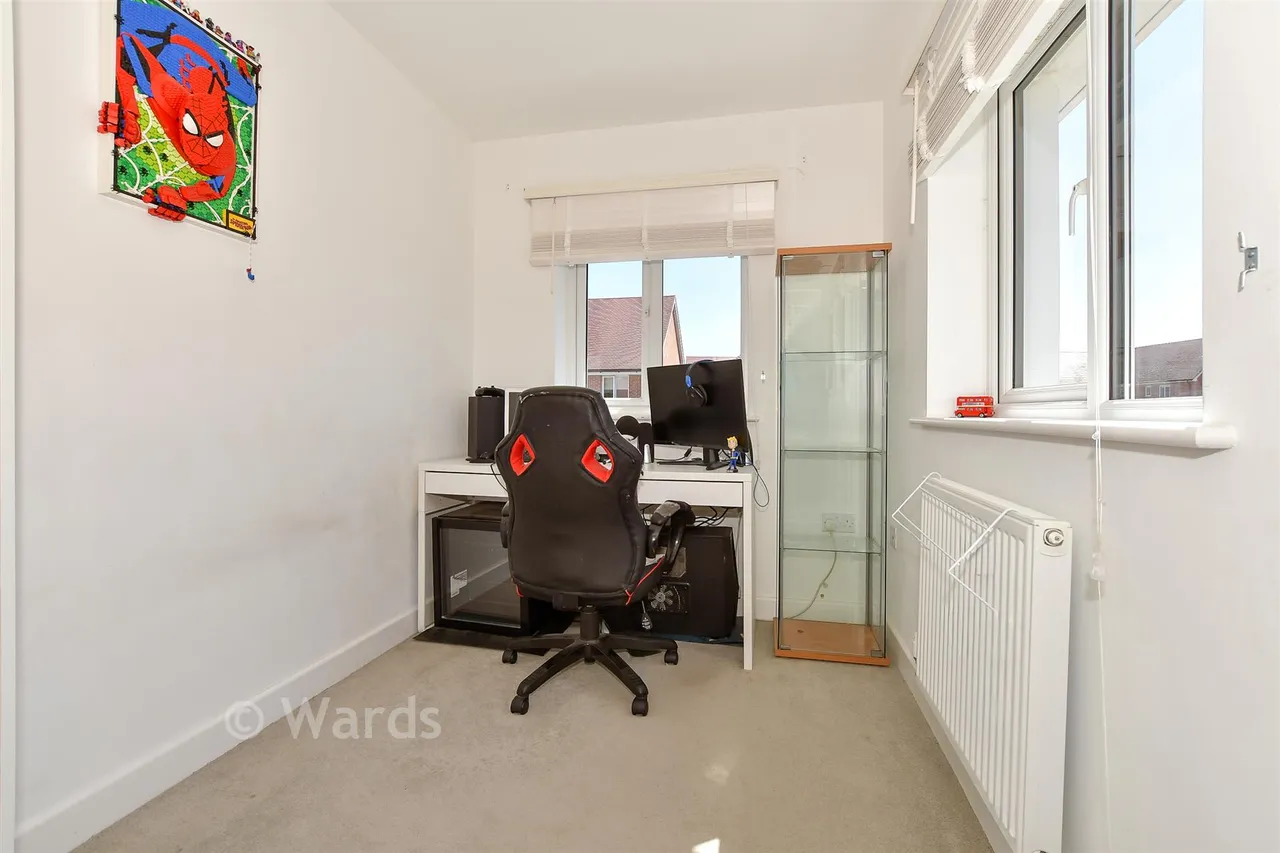 Harvey Drive, Faversham, ME13, photo 5