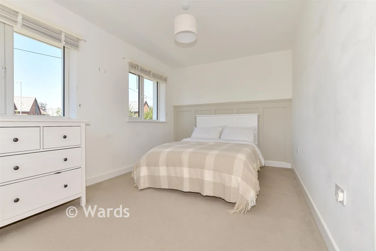Harvey Drive, Faversham, ME13, photo 4
