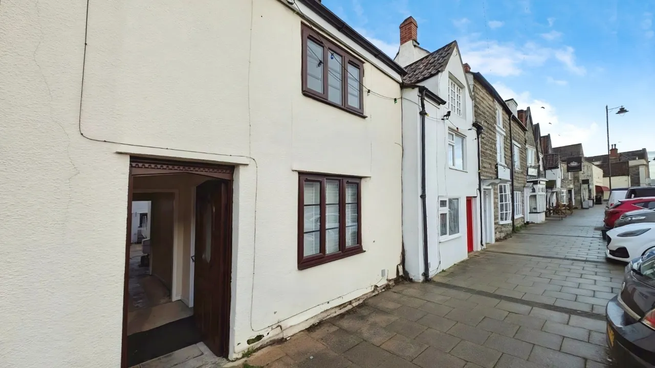 Rounceval Street, Chipping Sodbury, BS37, photo 13