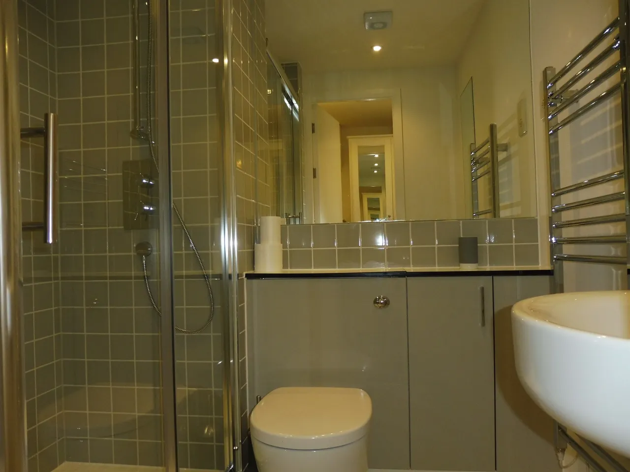 London Road, Cheam, SM3, photo 7