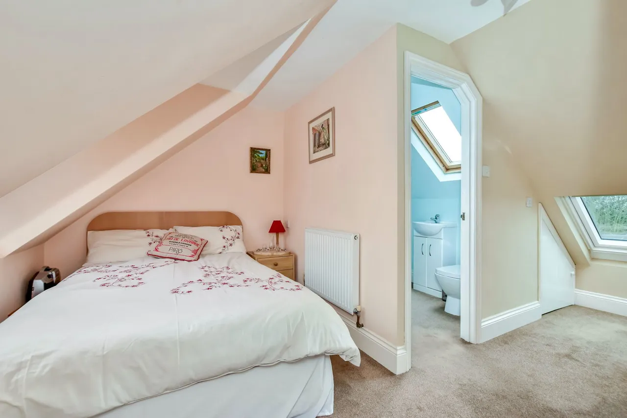 Oak Tree Close, Abbots Langley, WD5, photo 15