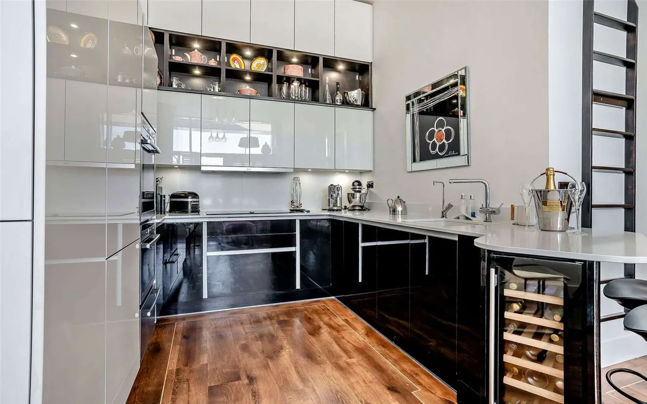 Ferry Court, Cardiff, CF11, photo 11