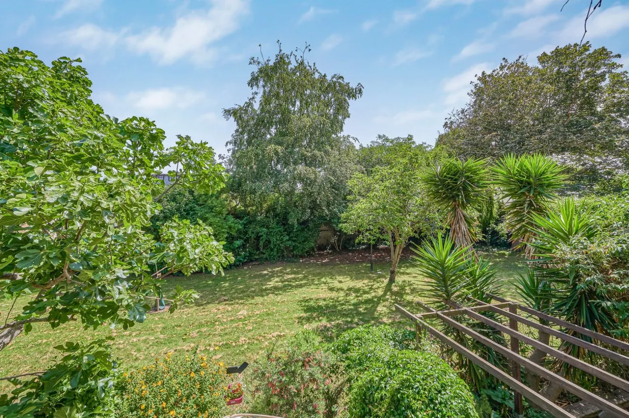Trinity Gardens, London, SW9, photo 12