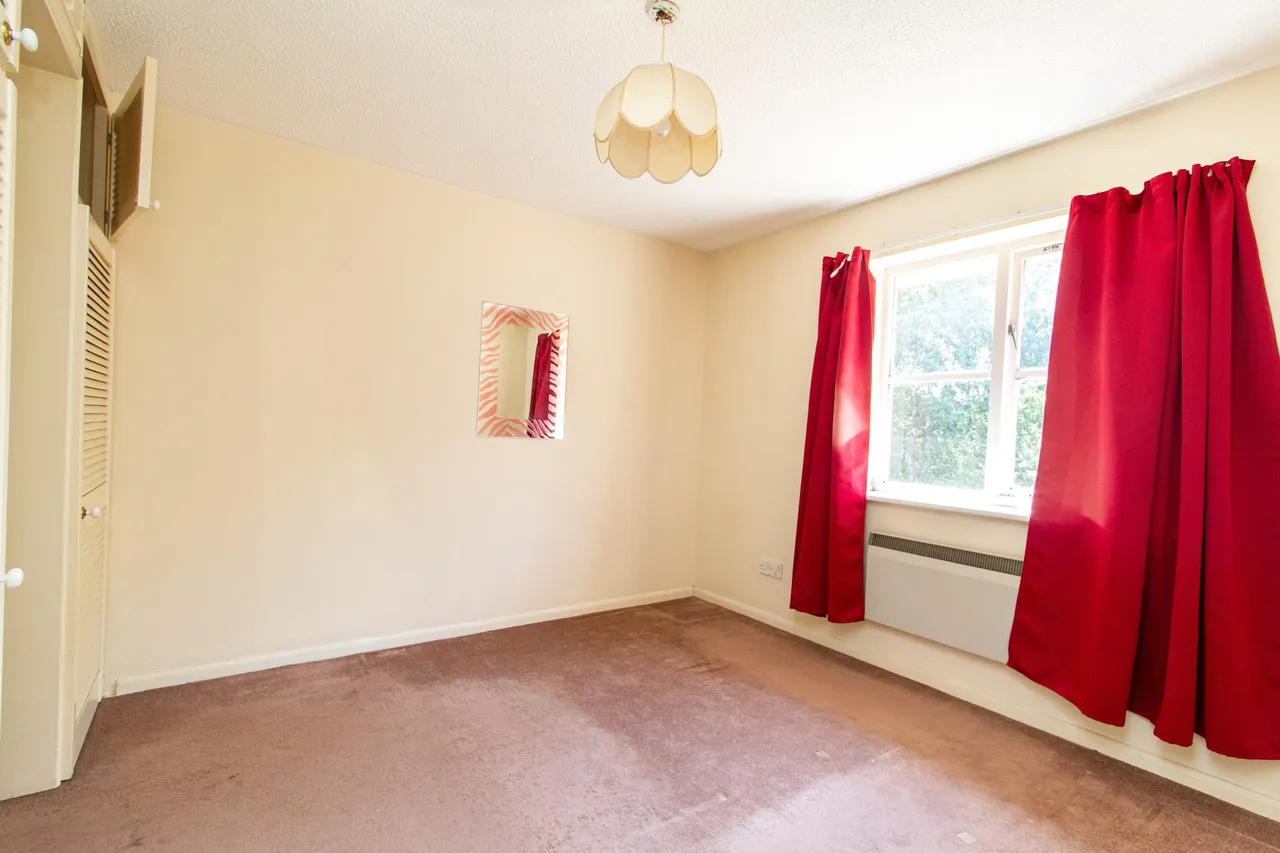 Swan Way, Church Crookham, Fleet, GU51 5TU, photo 5
