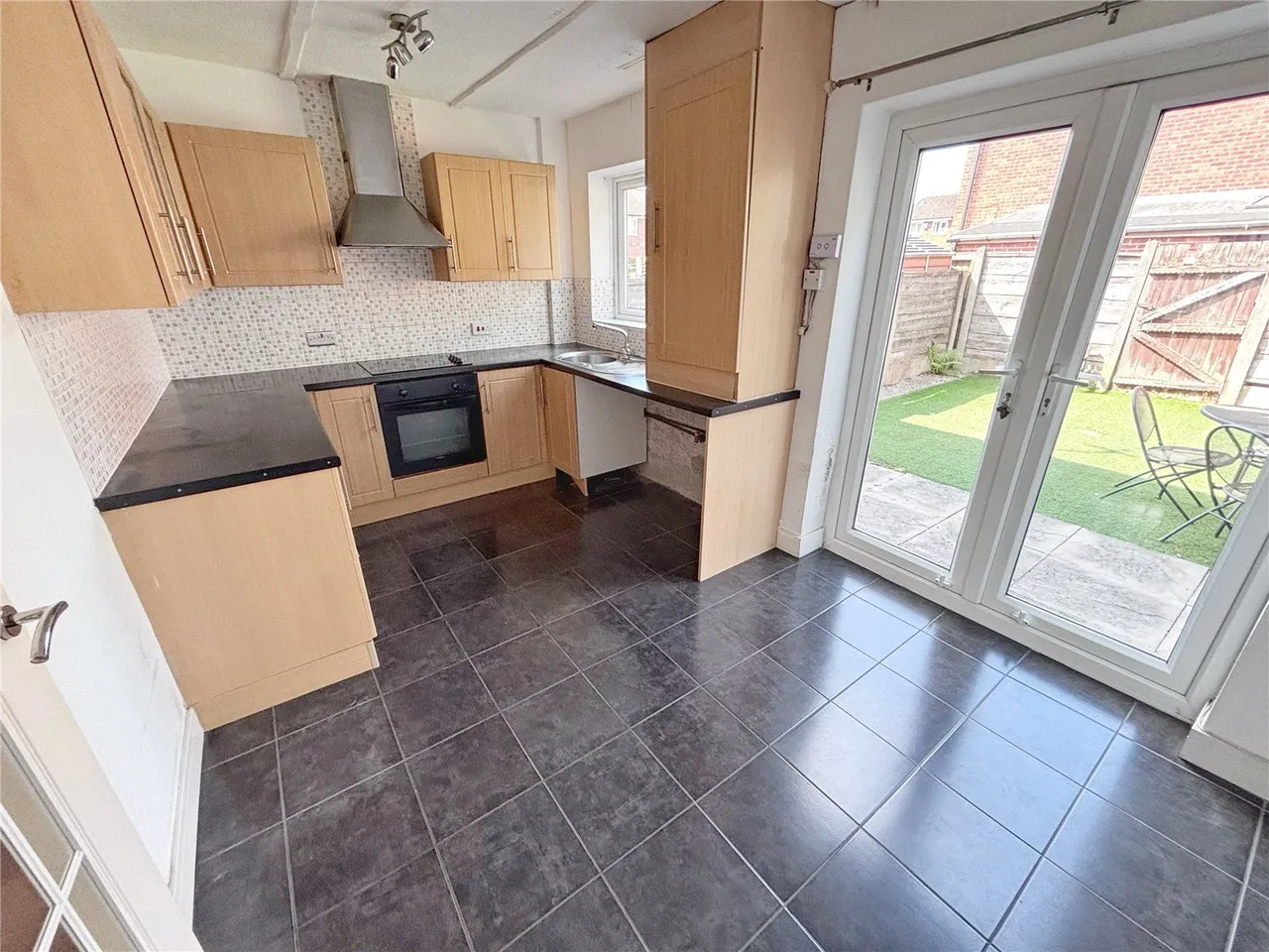 Harold Street, Archer Park, M24, photo 5