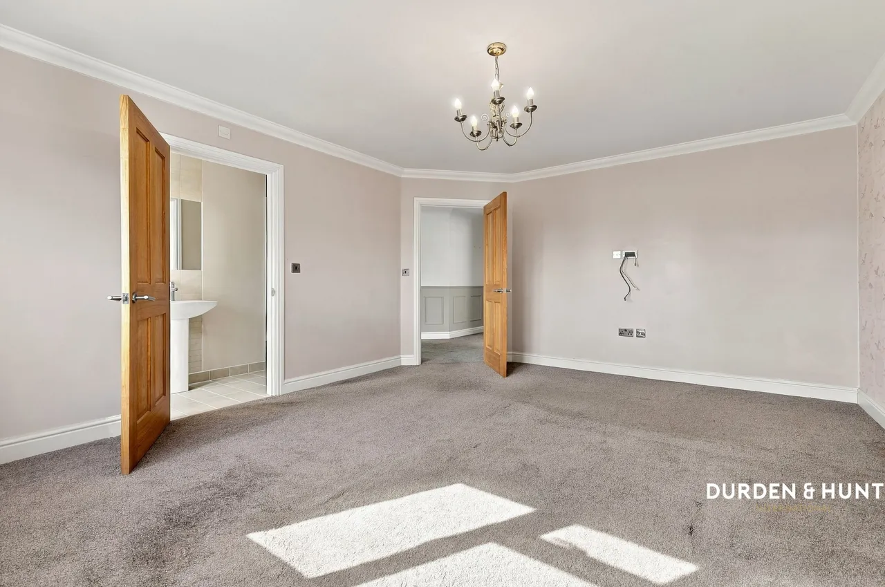 Trinity Road, Rayleigh, SS6, photo 15