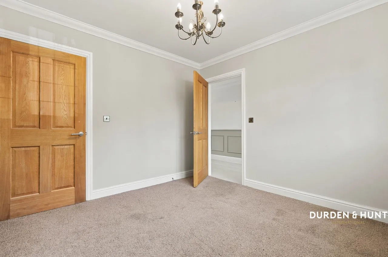 Trinity Road, Rayleigh, SS6, photo 26