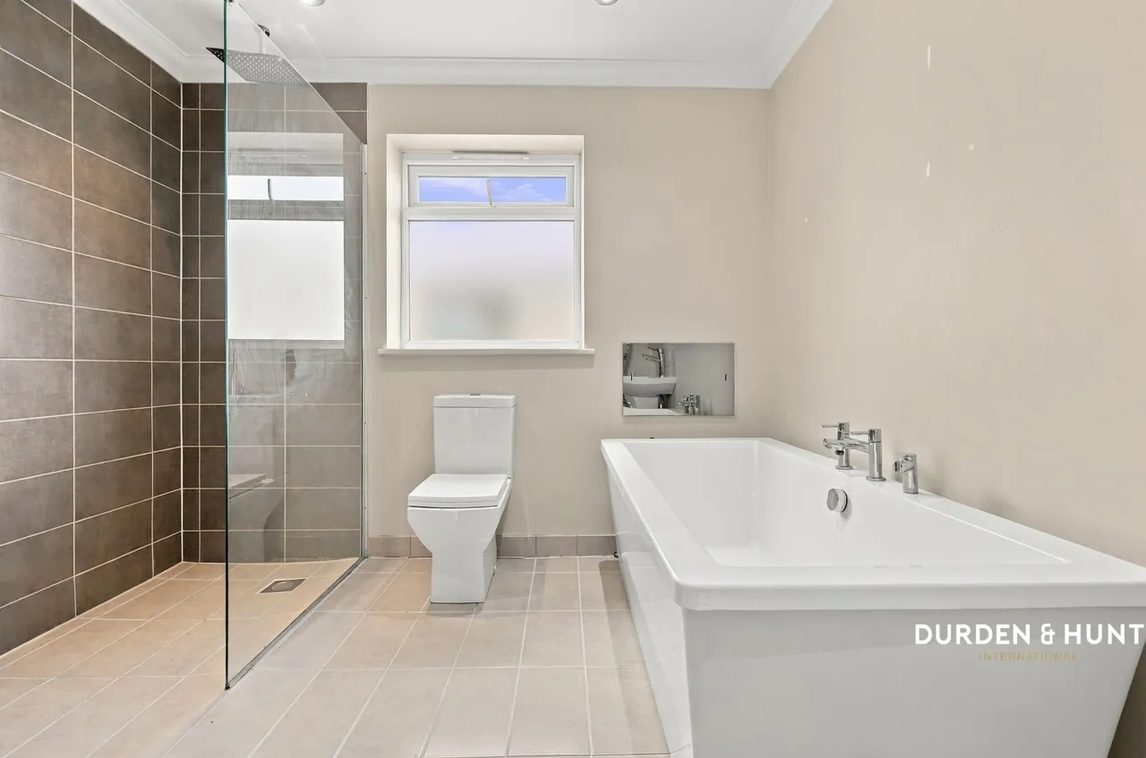 Trinity Road, Rayleigh, SS6, photo 28