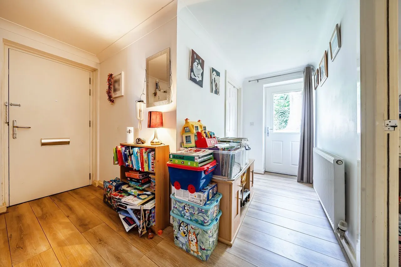 St Andrews Close, Castle Cary, BA7, photo 8