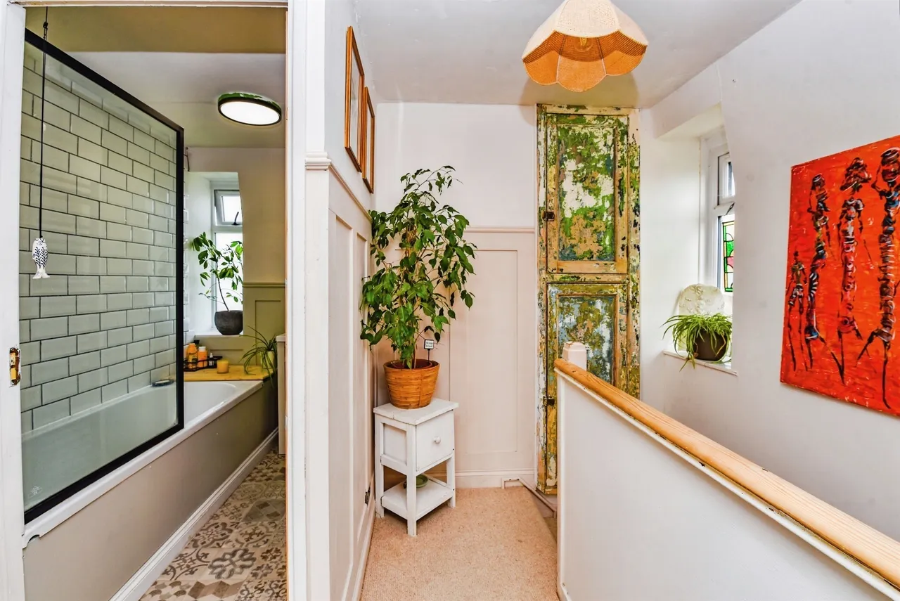 Coronation Road, Frome, BA11, photo 15