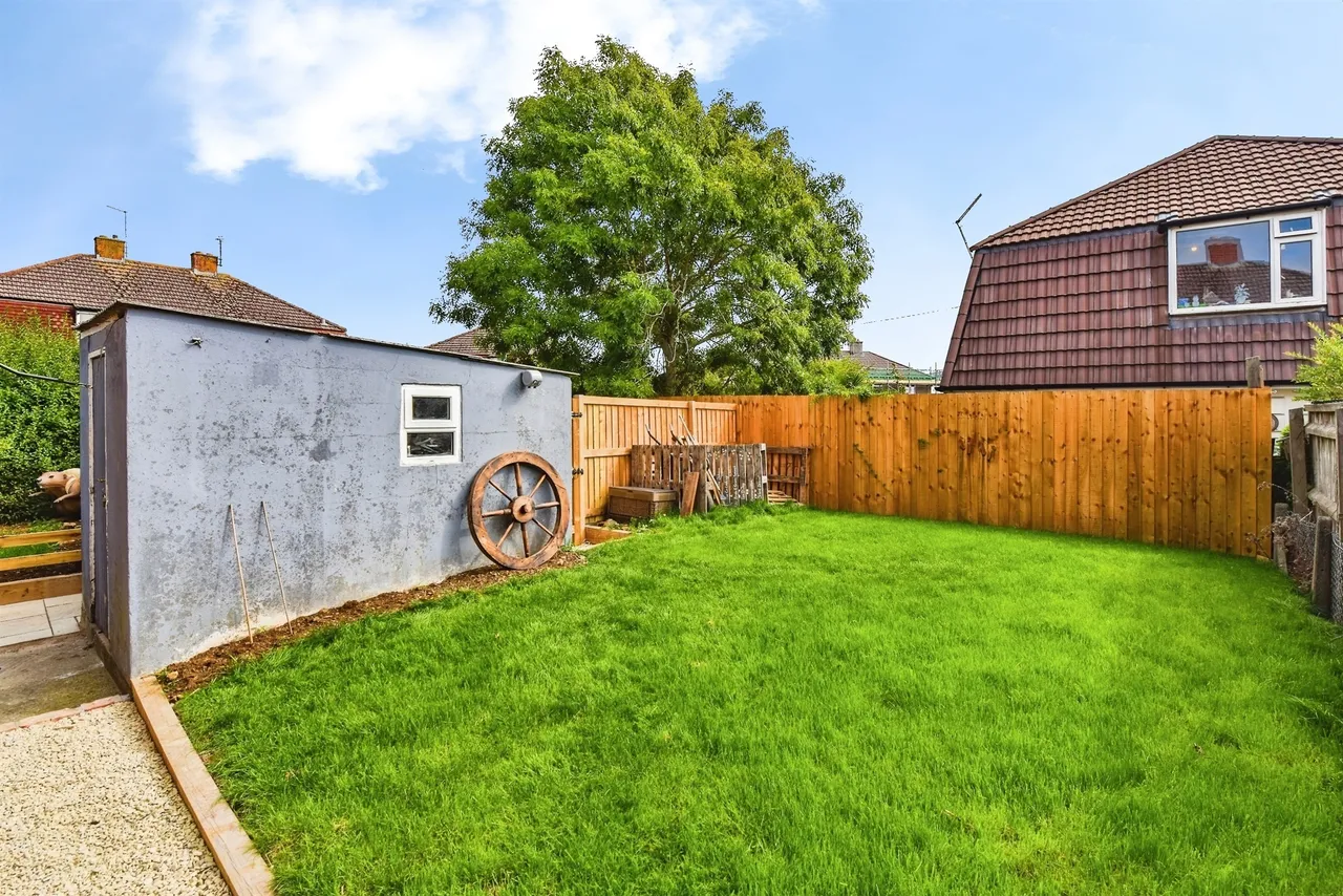 Coronation Road, Frome, BA11, photo 11