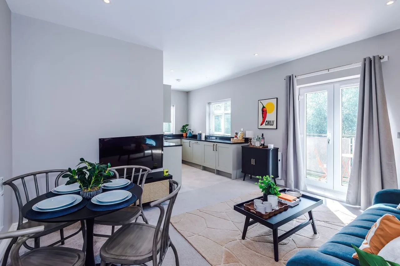 Buxton Road West, Stockport, SK12, photo 4