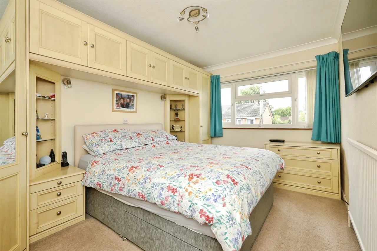 Stirling Avenue, Bawtry, DONCASTER, photo 7
