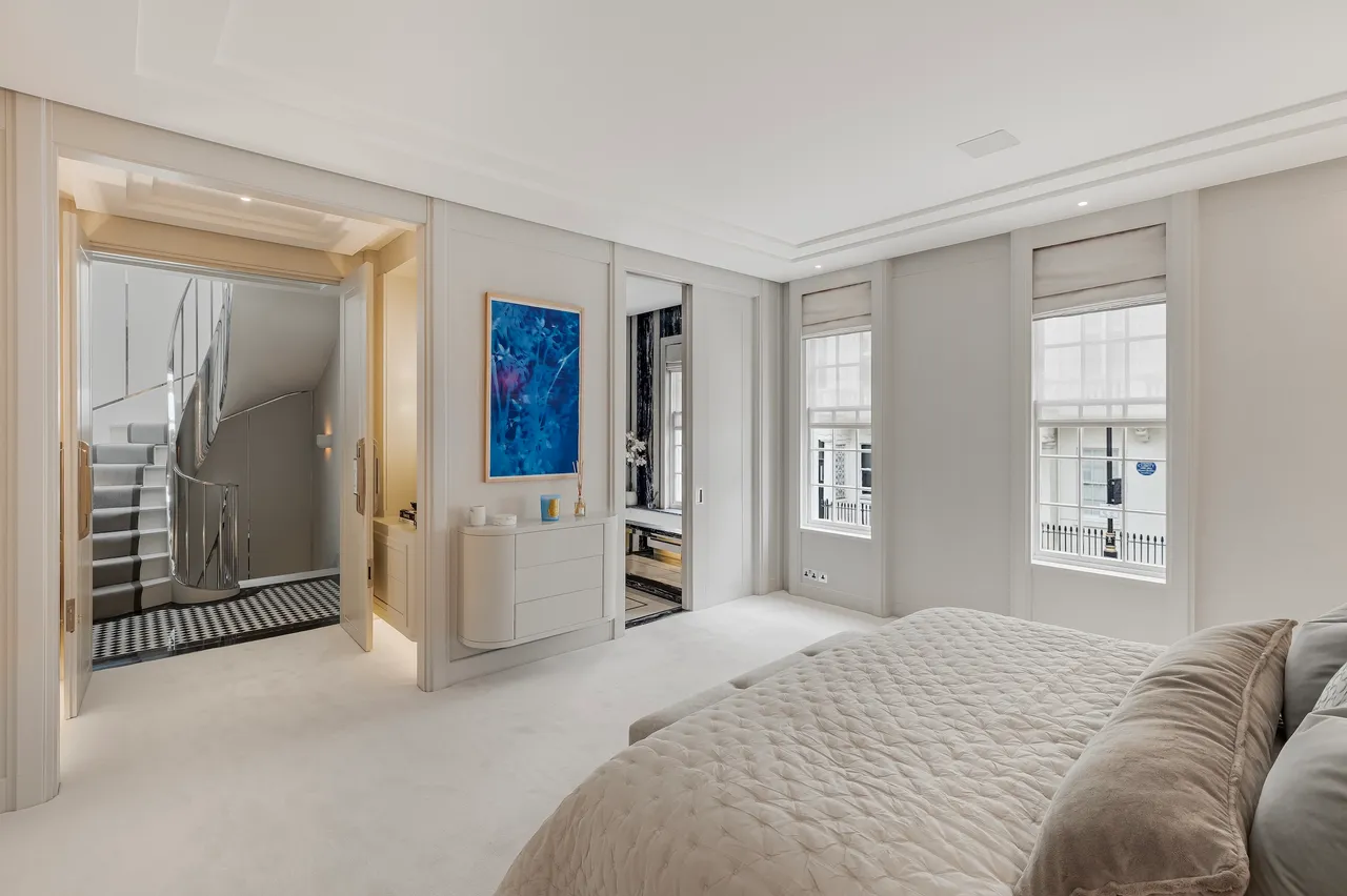 Lyall Street, Belgravia, London, photo 8