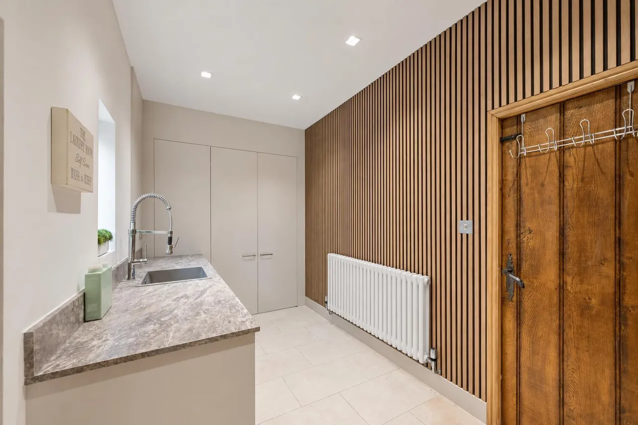Longworth Road, Egerton, photo 15