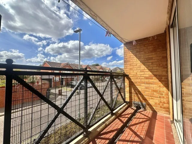 Champness Road, Barking, IG11, photo 6