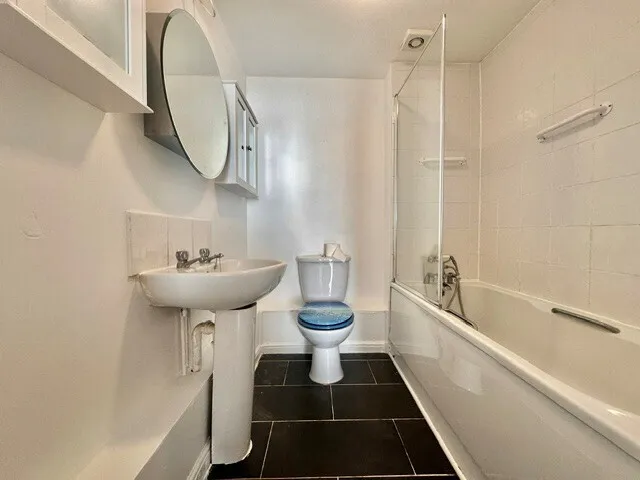 Champness Road, Barking, IG11, photo 5