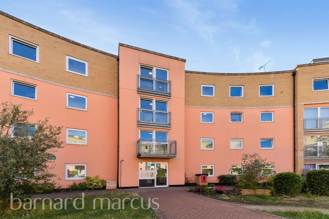 2 bed flat for sale, Wooldridge Close, Feltham, TW14