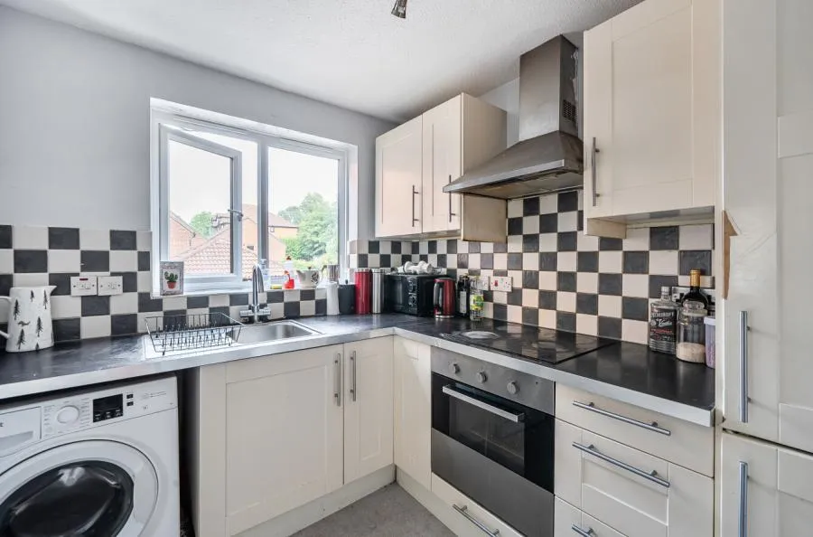 Turnpike Lane, Sutton, SM1, photo 10