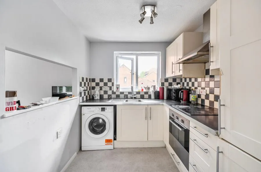 Turnpike Lane, Sutton, SM1, photo 3