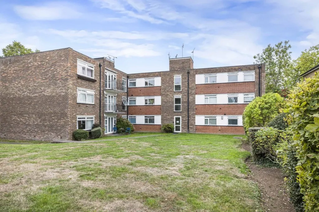 2 bed flat for sale, Westmoreland Road, Bromley