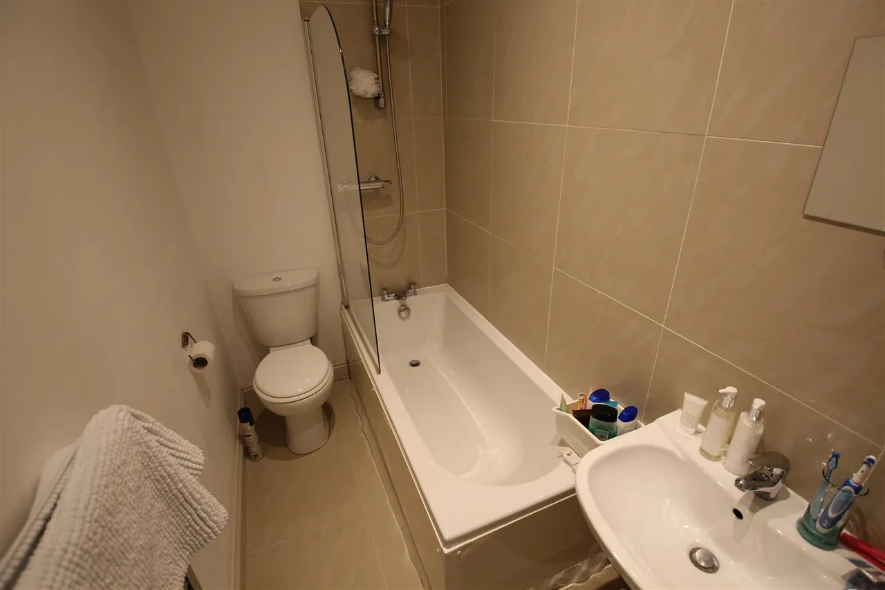 Morris Lane, Headingley, LS5, photo 6