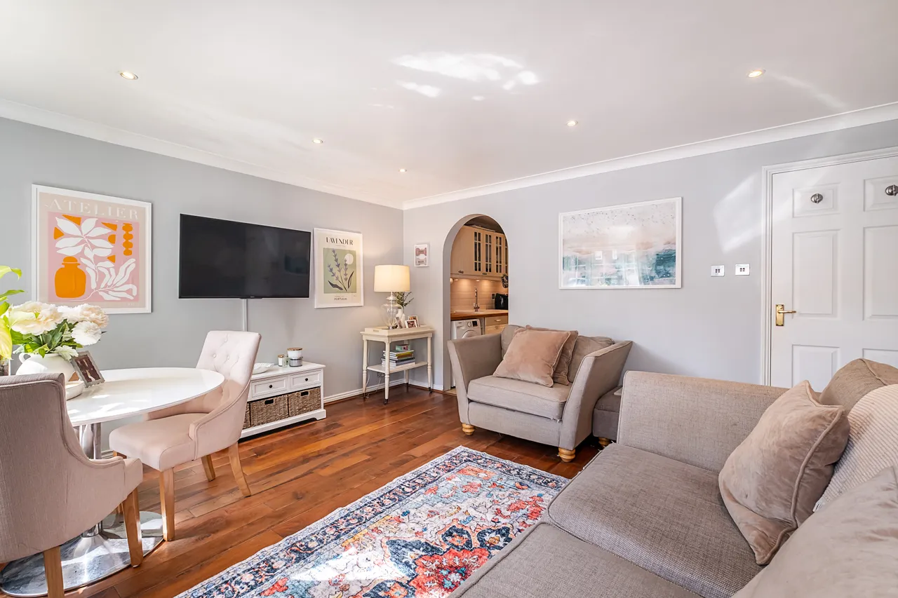 Selhurst Close, London, SW19, photo 3