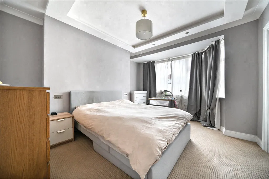 Radnor Avenue, DA16, photo 5