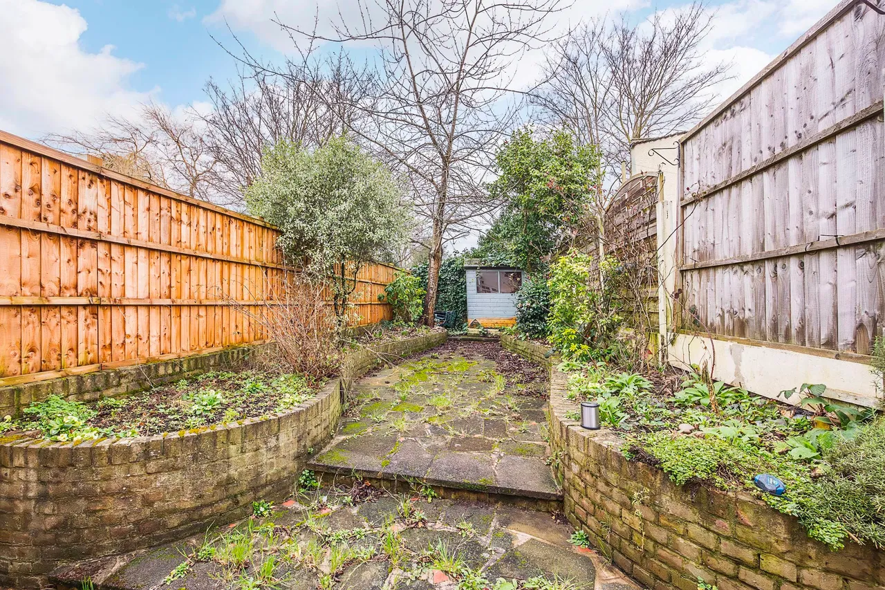 Gladstone Road, Buckhurst Hill, Essex, IG9 5SW, photo 8
