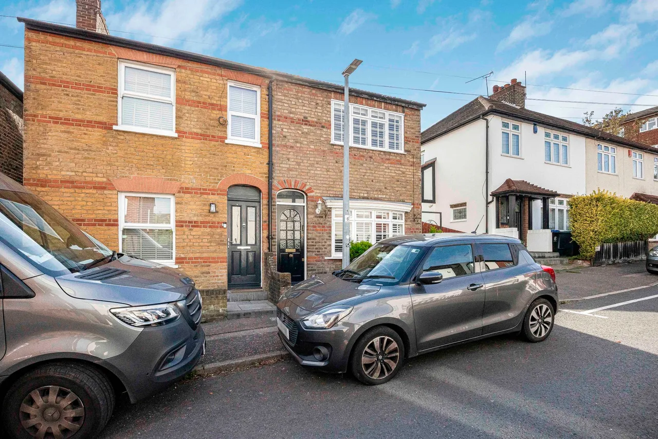 Gladstone Road, Buckhurst Hill, Essex, IG9 5SW, photo 16