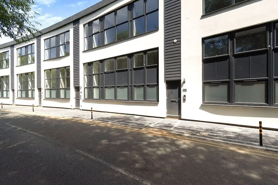 Restmor Way, Wallington, SM6, photo 5