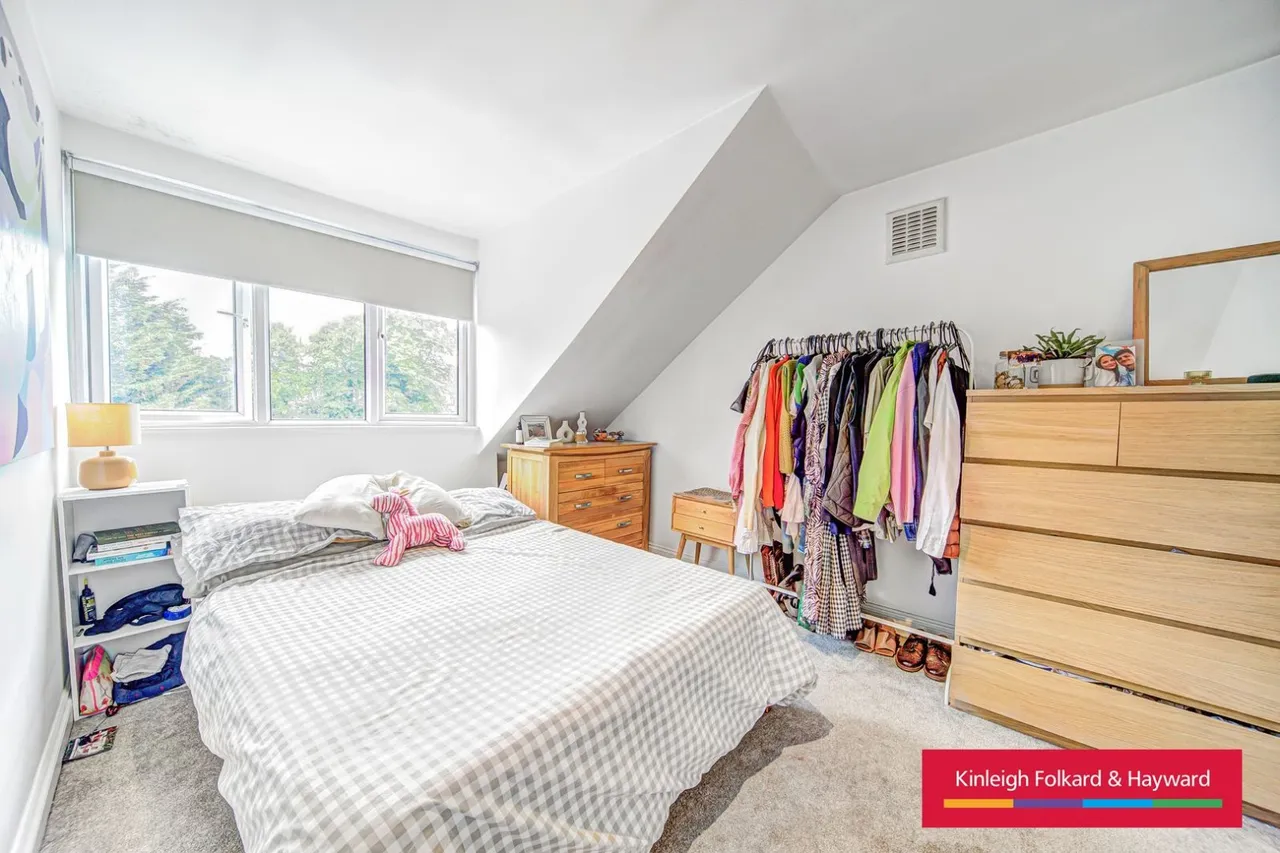 Rosendale Road, London, SE21, photo 2