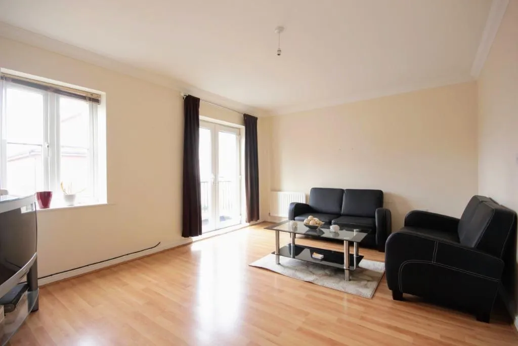 Harescombe Drive, GRH (Gloucestershire Royal Hospital), Gloucester, GL1, photo 3
