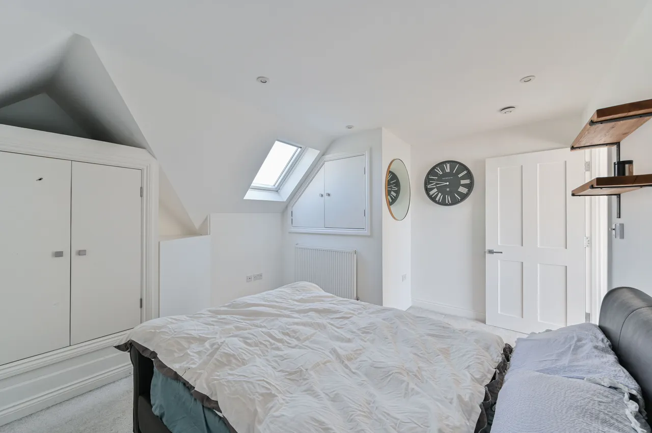 Flat 8, 6 Yukon Road, London, photo 8
