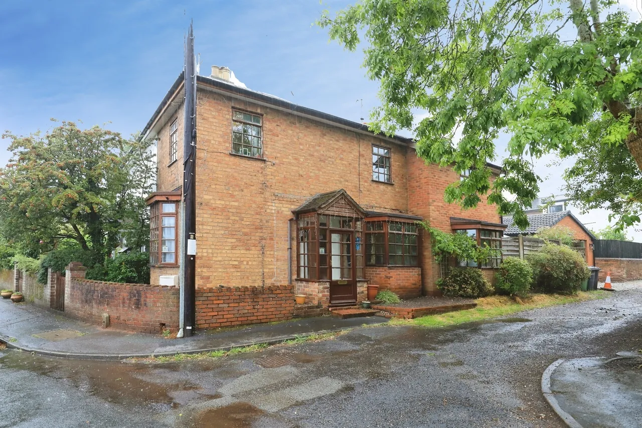4 bed house for sale — Lionfields Road, Cookley, Kidderminster