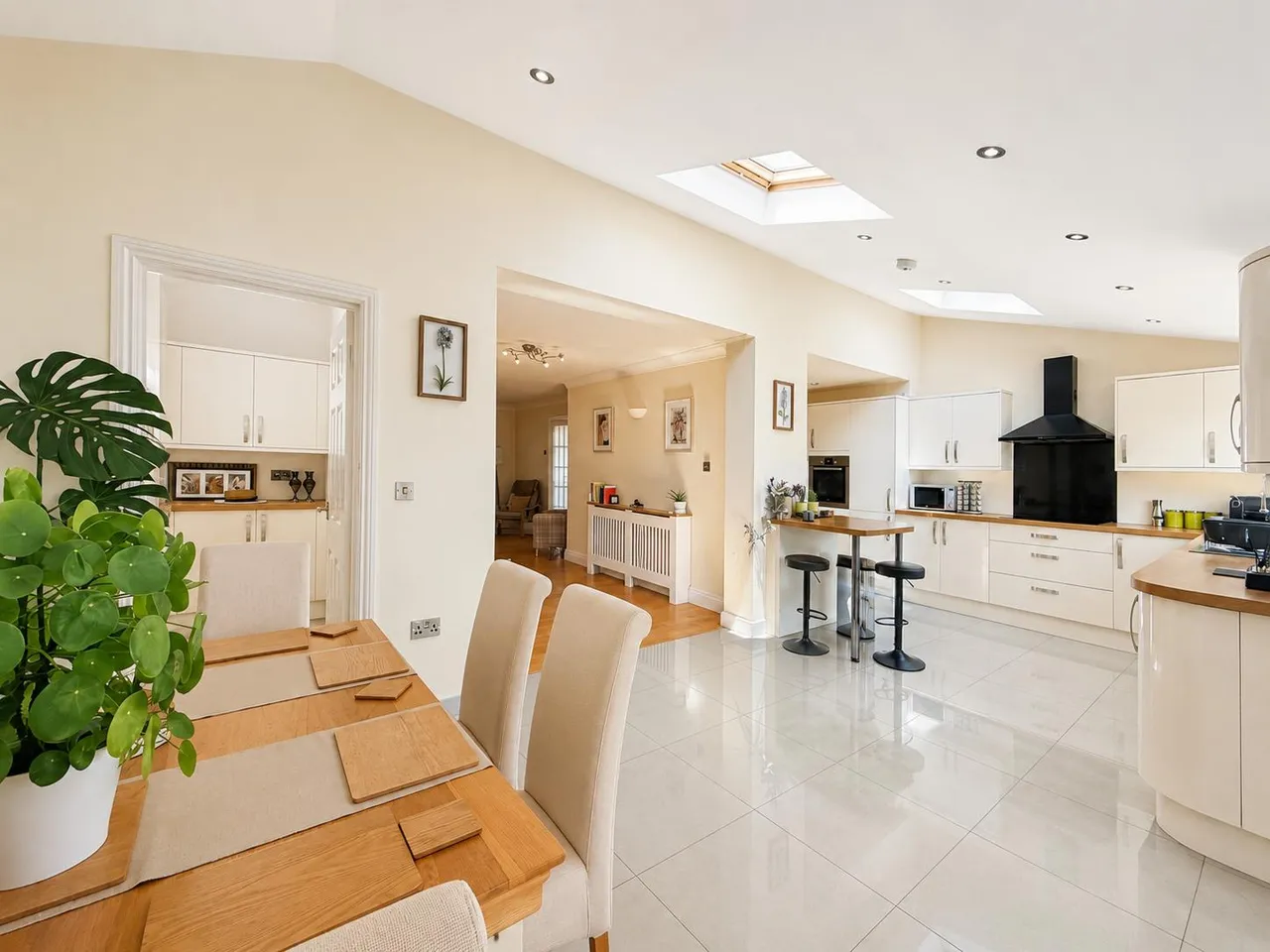 Neptune Gardens, Leighton Buzzard, LU7, photo 2