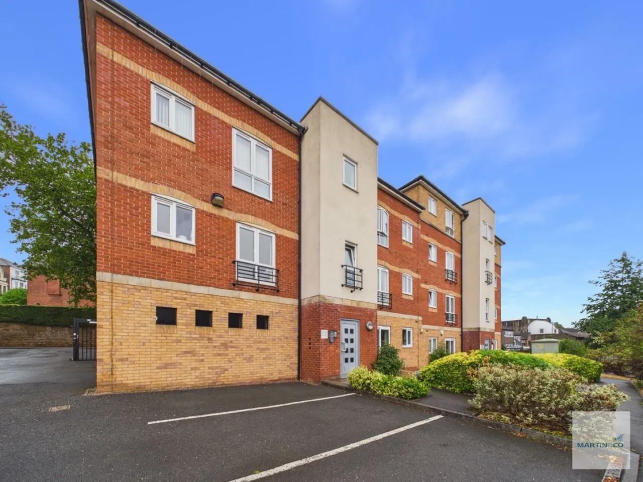 1 bed flat for sale — City View, Cranmer Street, Nottingham