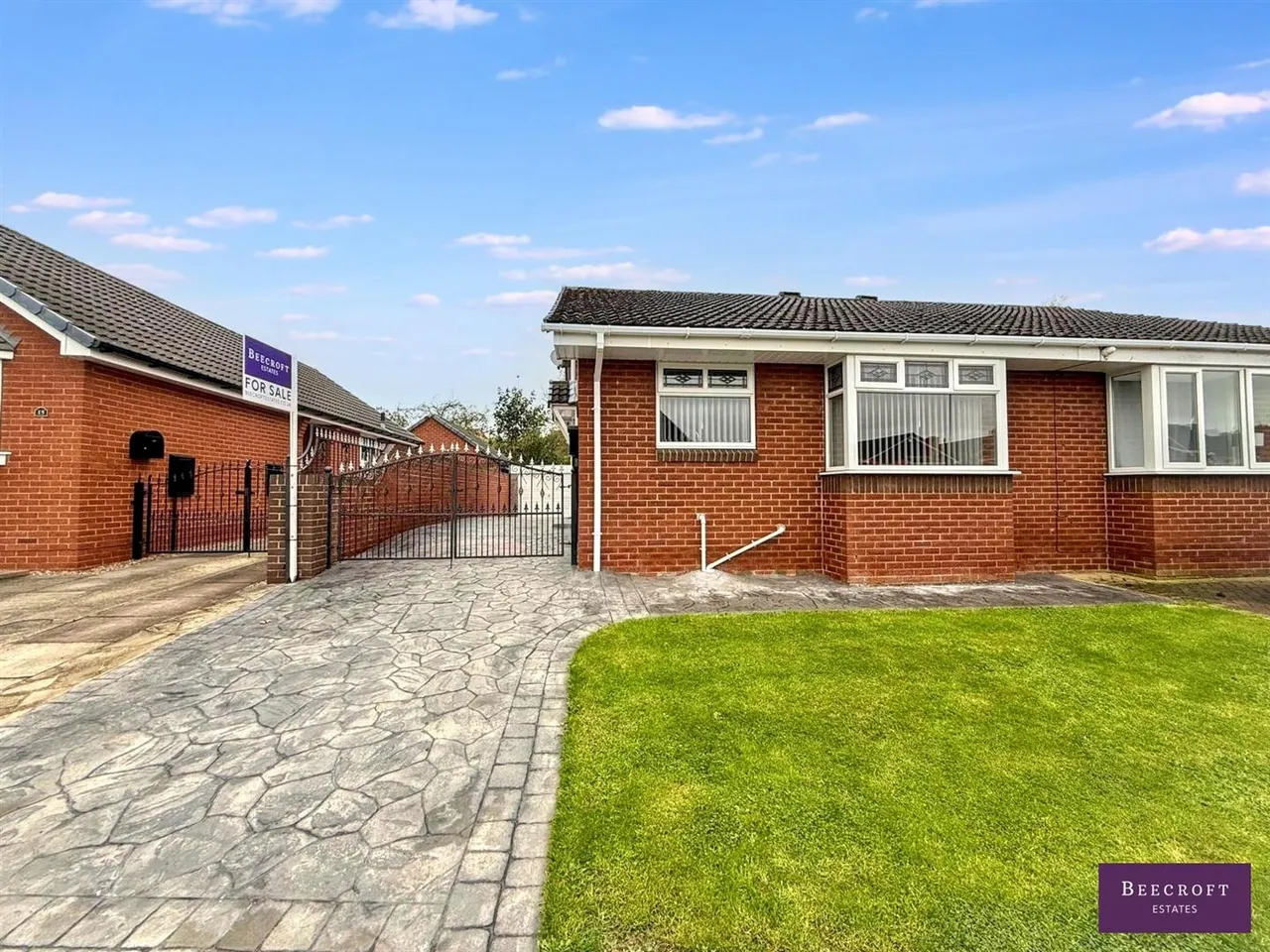 2 bed house for sale, Billingley Drive, Thurnscoe