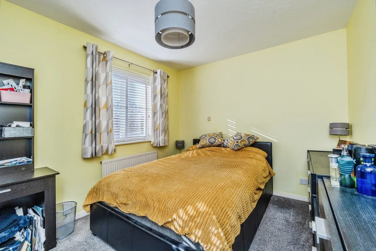 Chedworth Drive, Manchester, Greater Manchester, M23, photo 10