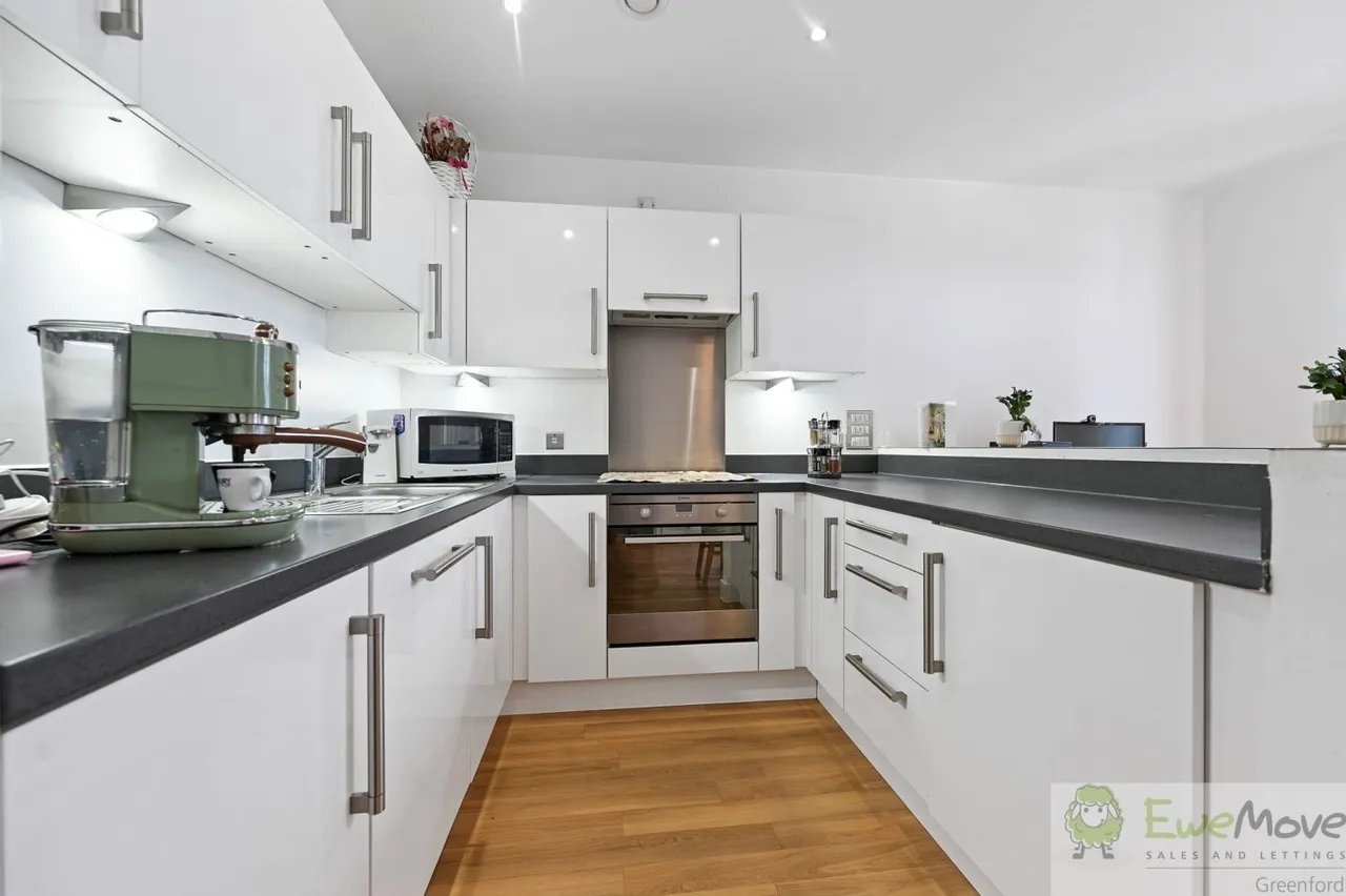 Hatton Road, Alperton, HA0, photo 3